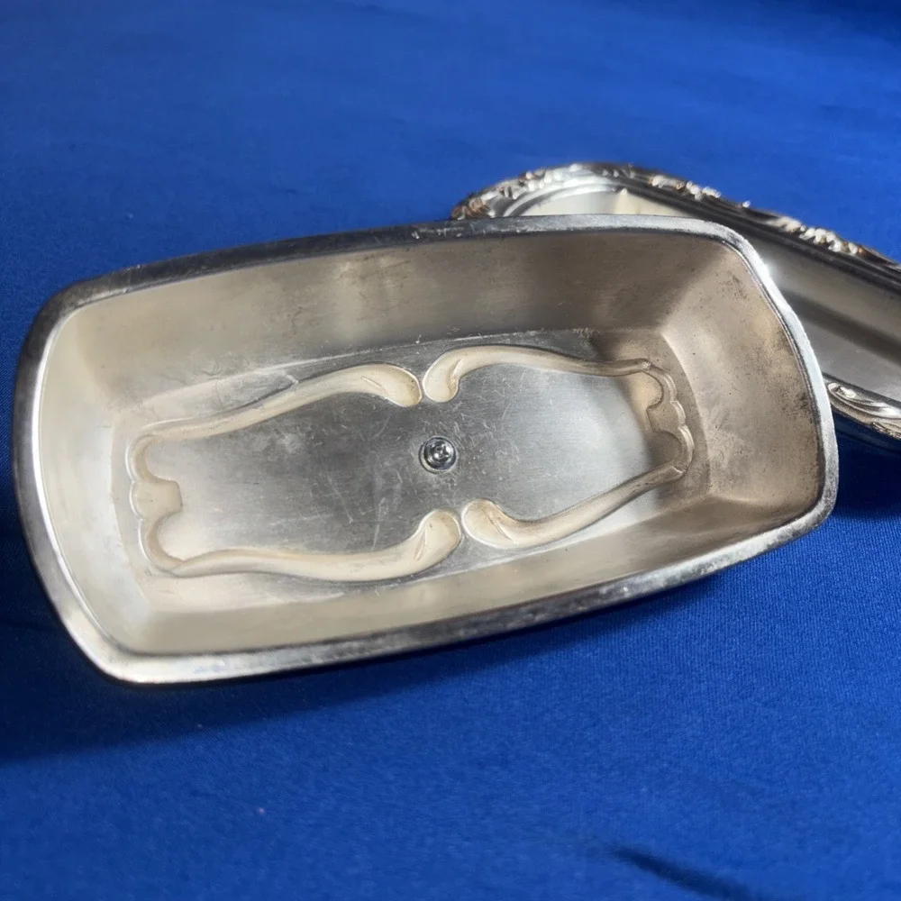 Silver Plate Ornate Butter Dish With Glass Insert Vintage